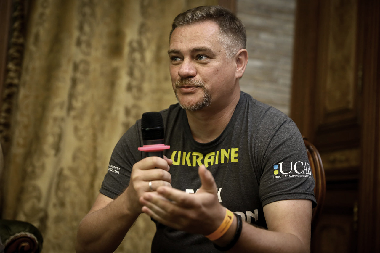 Юрій Ніколов