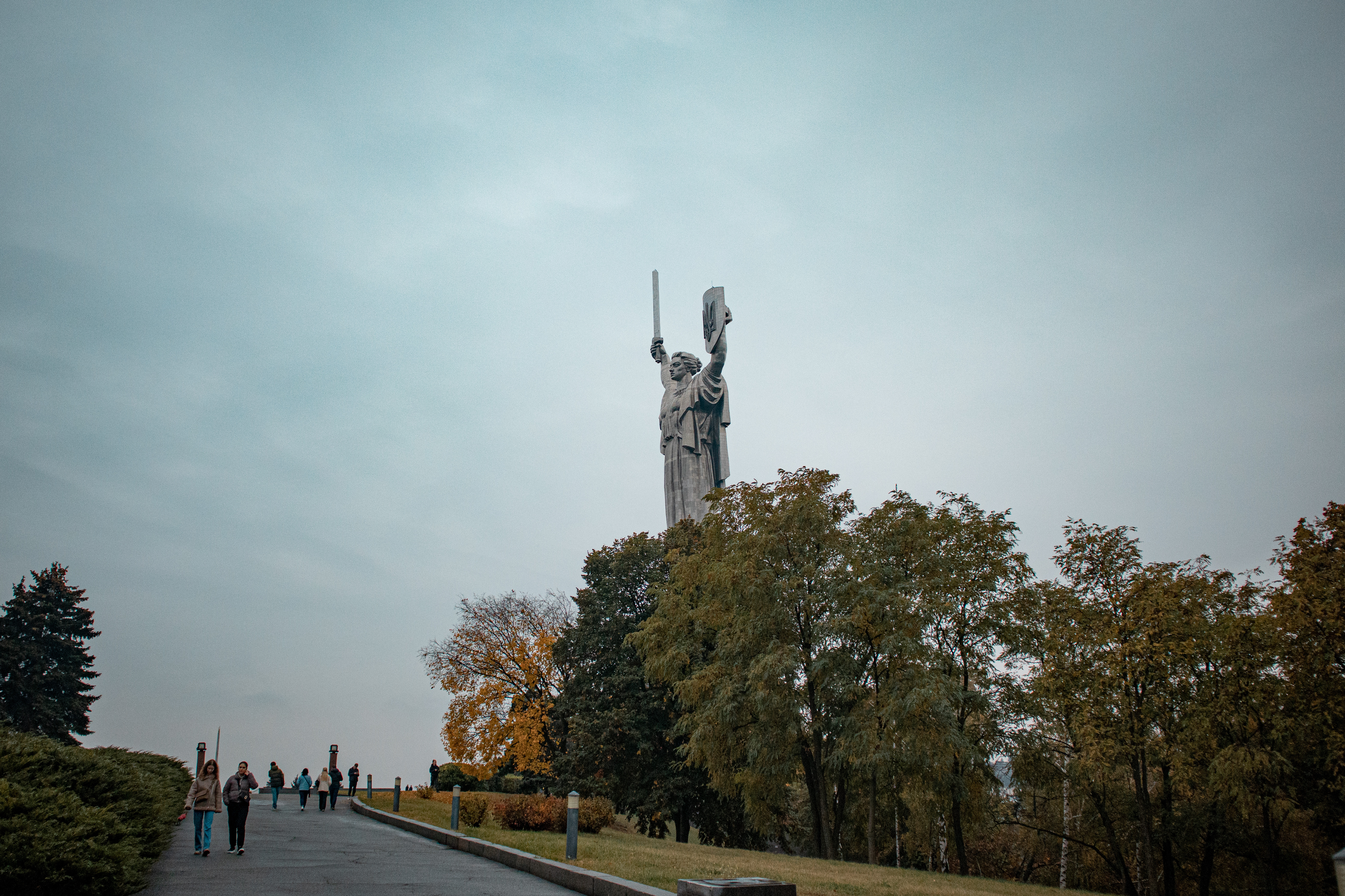 На фото: монумент "Батьківщина-мати"