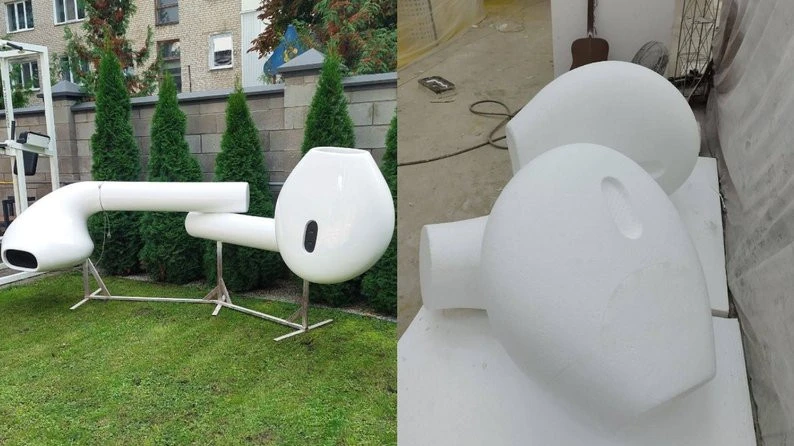Артоб'єкт у вигляді навушників AirPods