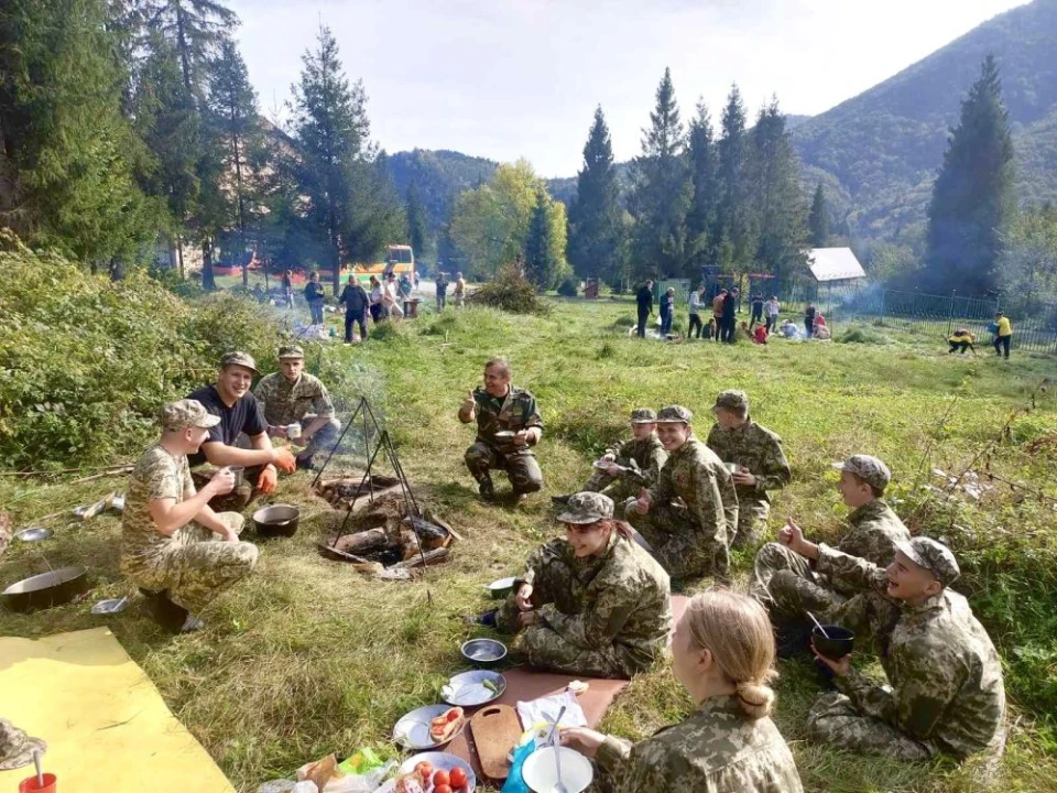 Військові збори школярів