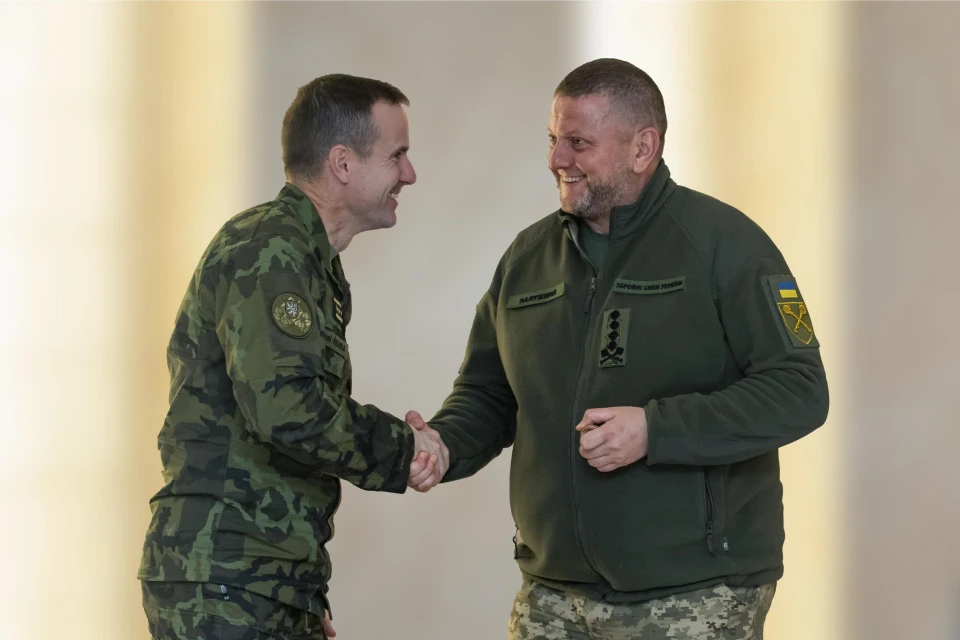Валерій Залужний, Чехія, допомога Україні