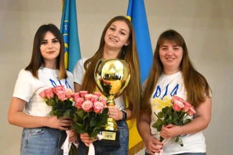 студентки з Волині