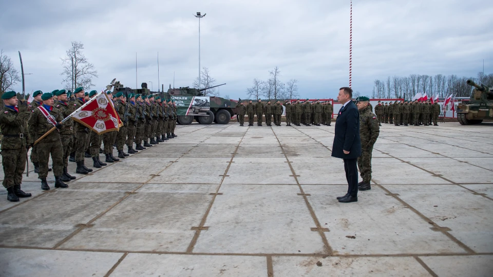 Poland deploys a new tank battalion near the border with Belarus