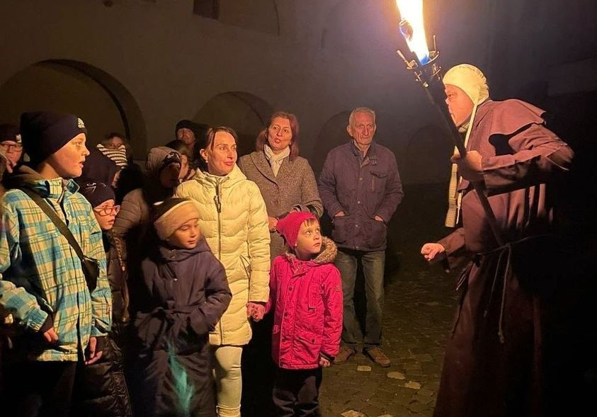 вечірня екскурсія у Паланку