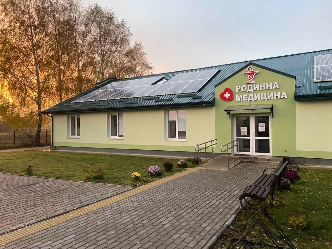 сонячні електростанції