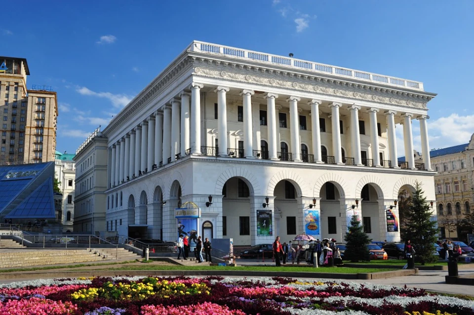 на фото Національна музична академія України імені П. І. Чайковського
