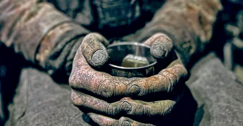 Війна. Руки солдата