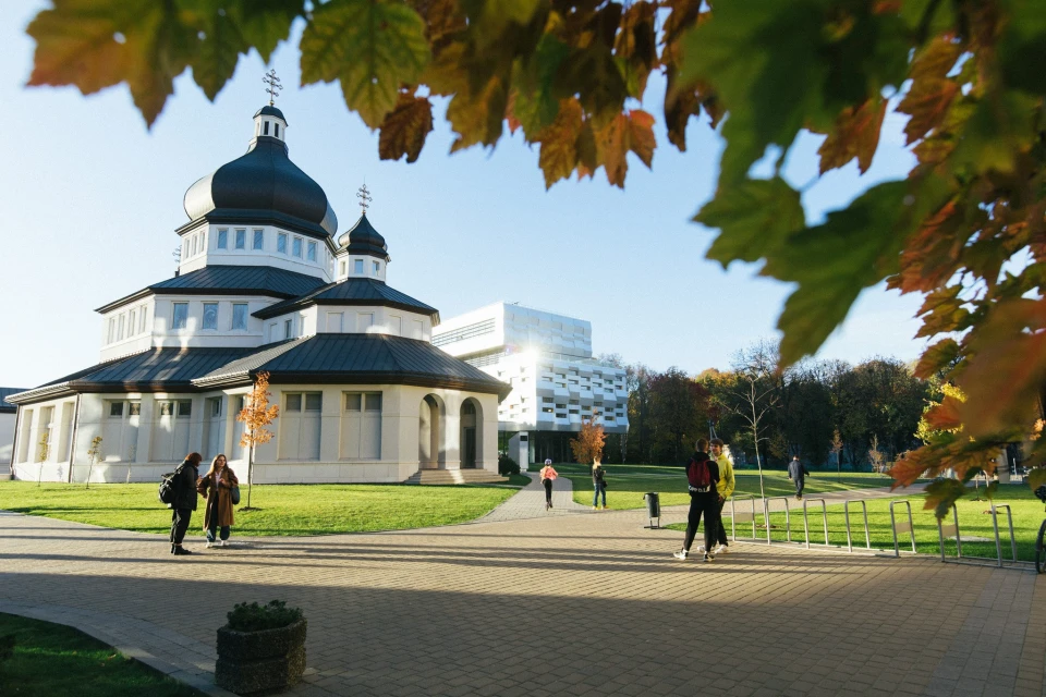 УКУ