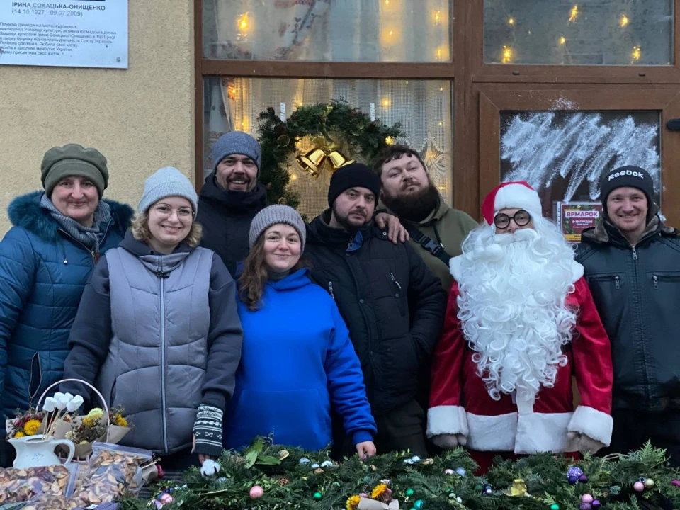 волонтери