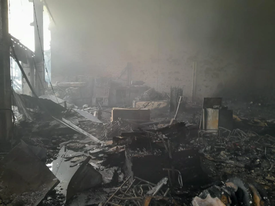 РФ вдарила по складу Червоного Хреста в Херсоні