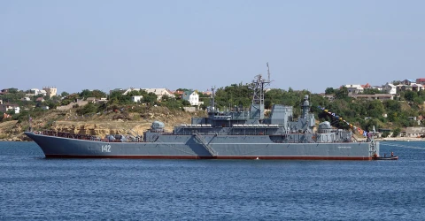 російський десантний корабль "Новочеркаськ"