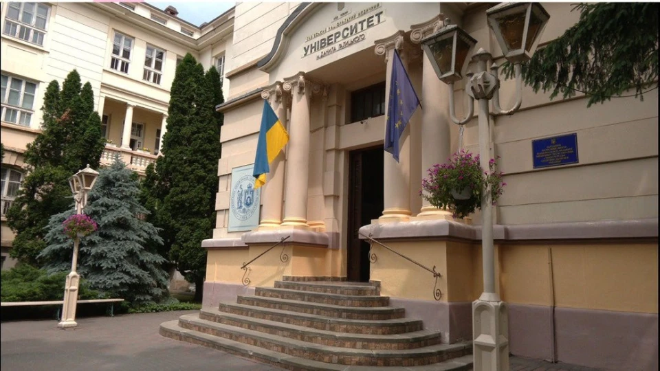 Корпус Львівського медичного університету