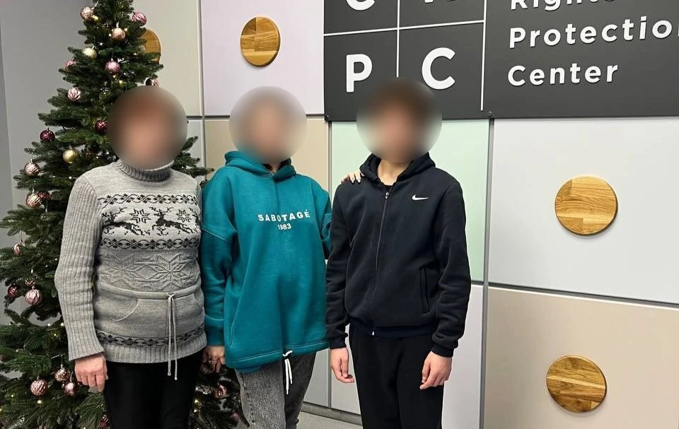 Україна повернула з ТОТ Херсонщини 12-річного хлопця з бабусею