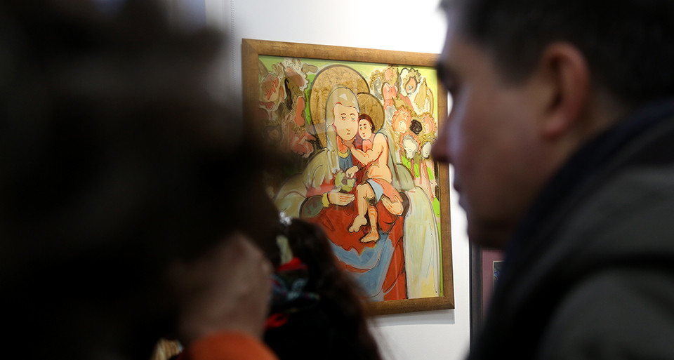 "Крихкіші за скло": колекція ікон на склі Остапа Лозинського