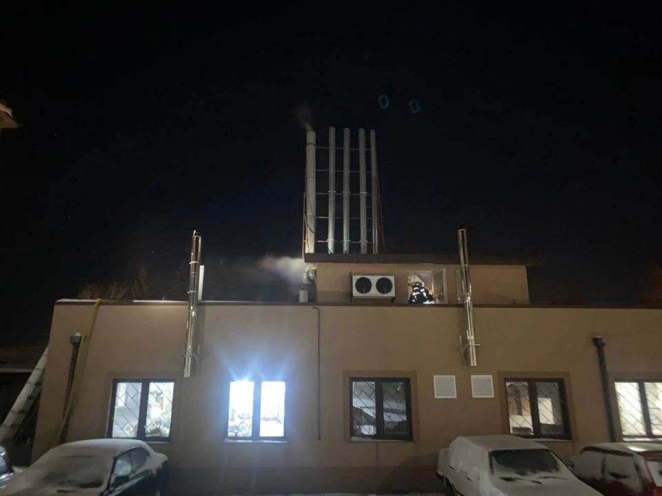 У Рівному горів ресторан, евакуювали пів сотні людей