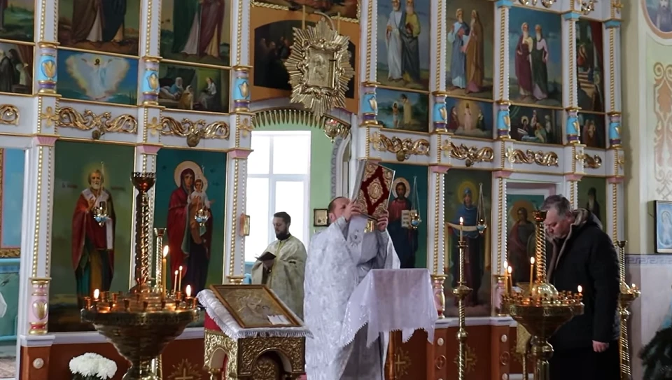В Свято-Покровській парафії на Хмельниччині вперше зазвучала молитва українською мовою