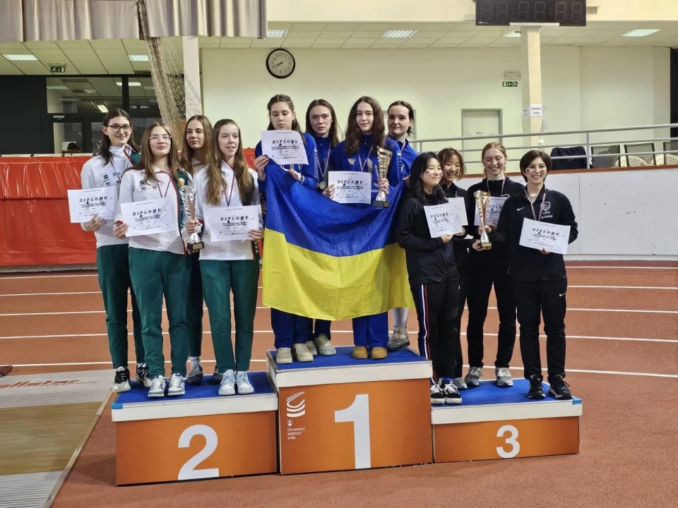 Львівські фехтувальниці
