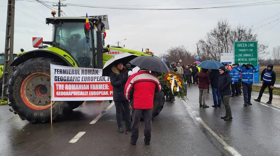 Румунські фермери заблокували пункт пропуску "Халмеу-Дякове" на кордоні з Україною