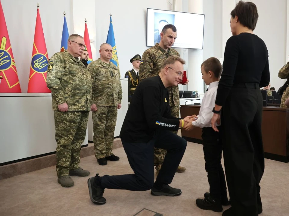У Львові родинам полеглих воїнів вручили "Почесний знак Святого Юрія"