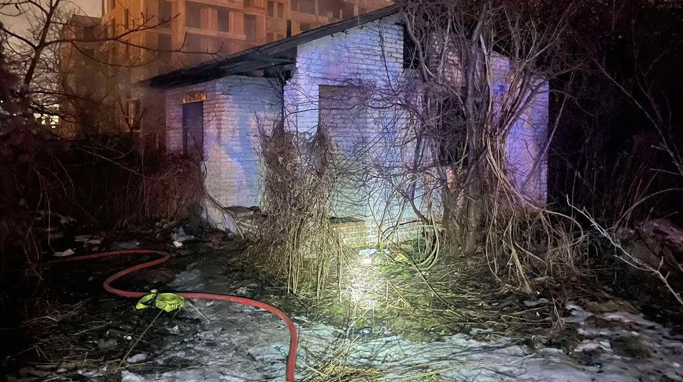 У Львові в закинутій будівлі під час пожежі виявили тіло чоловіка