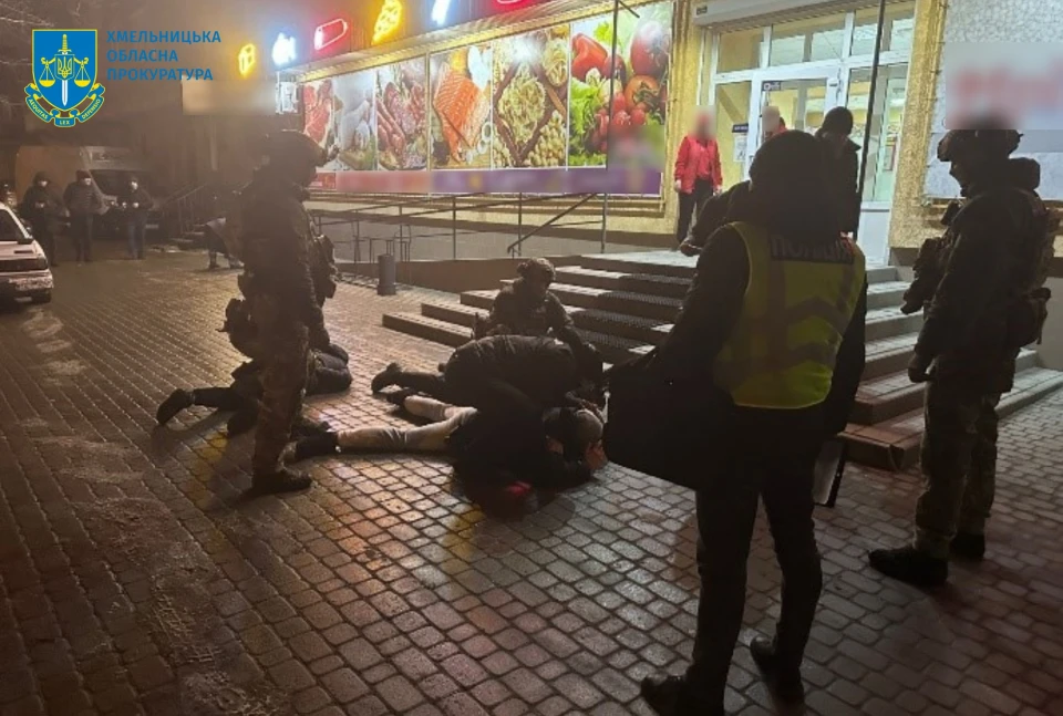 У Хмельницькому затрриммаи рекетира