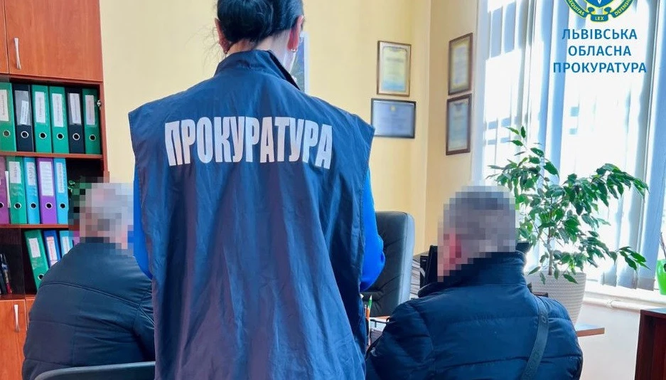 На Львівщині депутата сільради підозрюють у незаконному видобутку піску