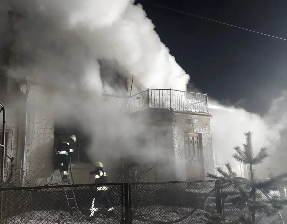 На Волині горів двоповерховий житловий будинок
