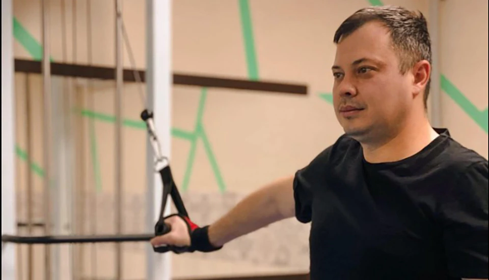 В Івано-Франківську лікують руку офіцерові медичної служби Іванові Гризі