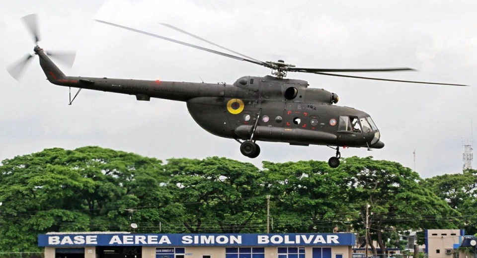 Mi-17 helicopter of the Ecuadorian Air Force, photo by Axel J.