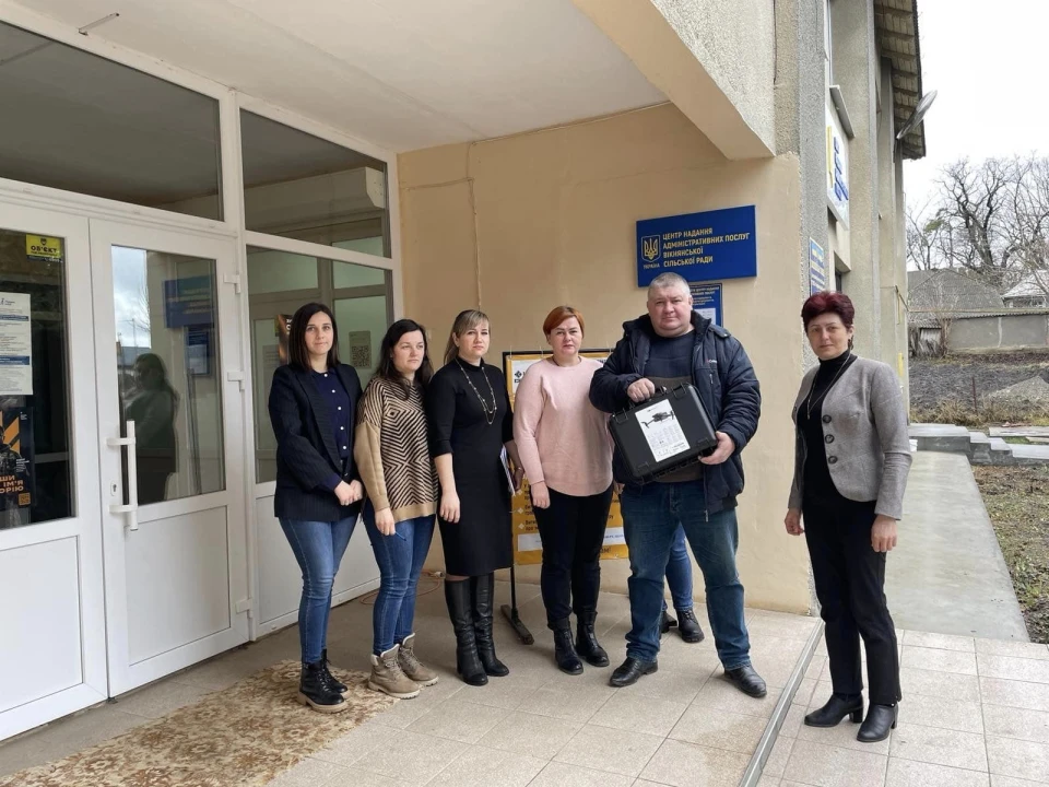 дрон для військових