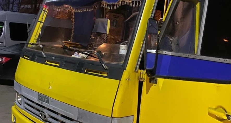 Біля Львова водій маршрутки збив на смерть жінку та втік