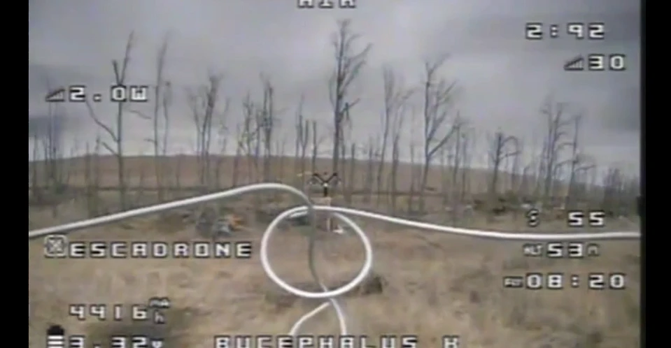 Прикарпатські воїни FPV-дроном уразили бліндаж і знищили кулемет окупантів