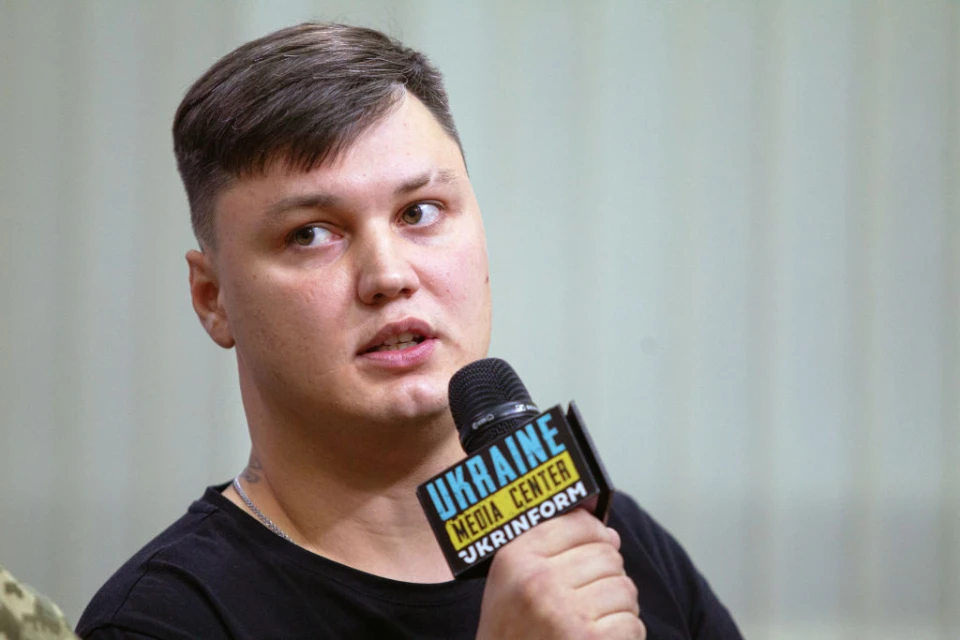Максим Кузьмінов