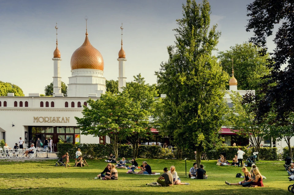 На фото: Eurovision Village у Folkets Park