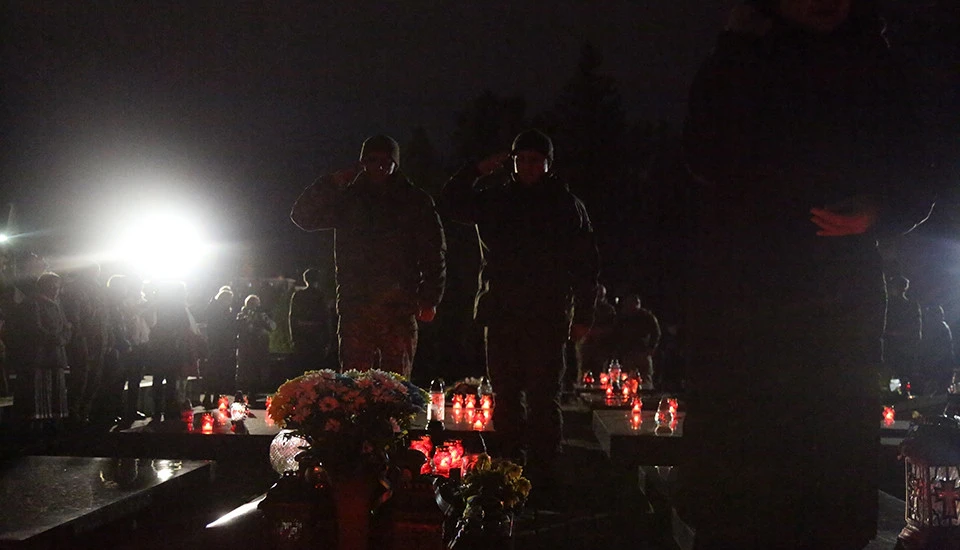 вшанування пам'ять усіх полеглих захисників України у Львові