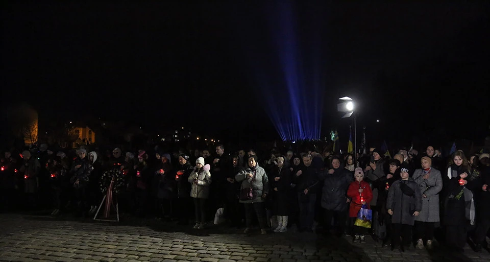 вшанування пам'ять усіх полеглих захисників України у Львові