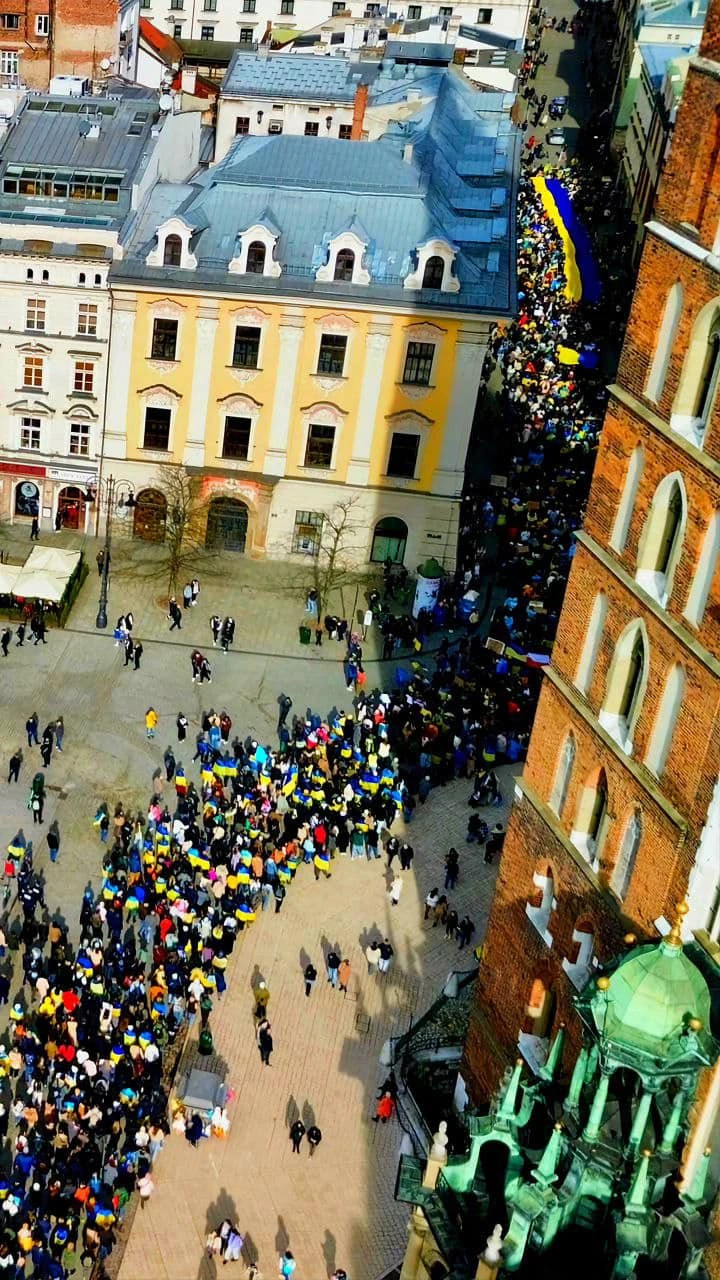марш «Разом до Перемоги. Razem do Zwycięstwa»