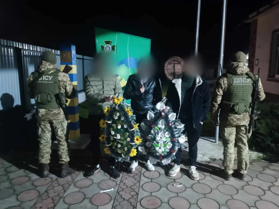 Переправник-"таксист" із Закарпаття за $4 тис. віз двох харків'ян "на похорон бабусі"