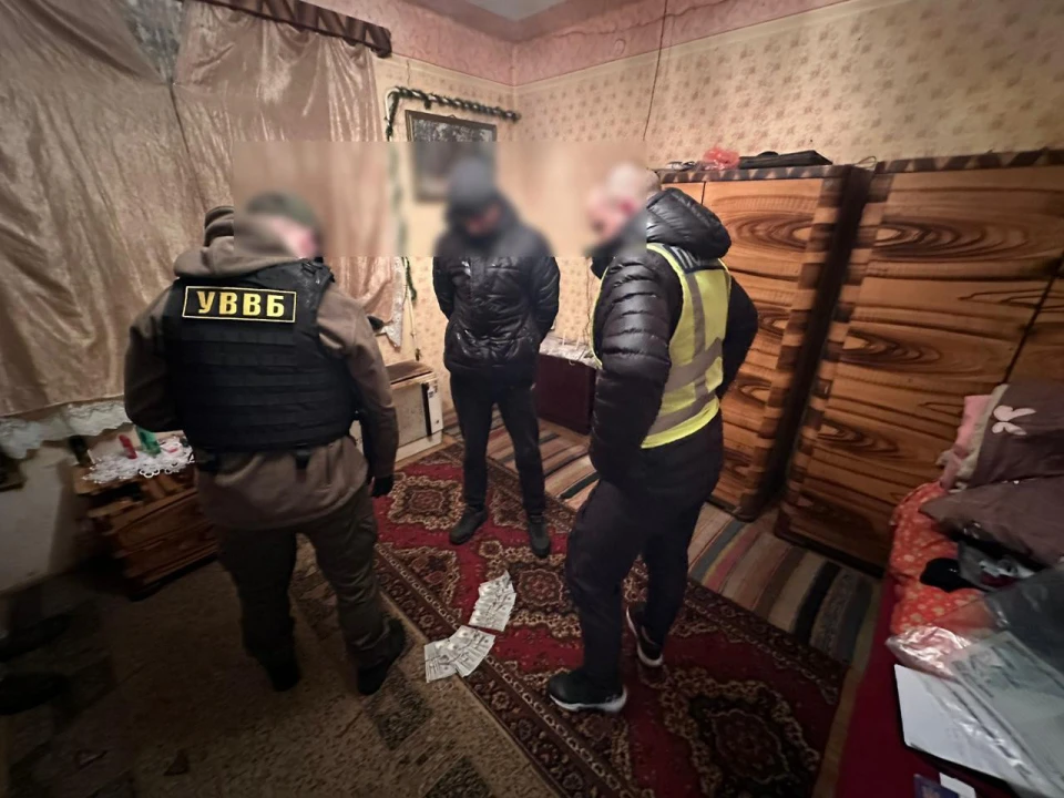 Неповнолітній закарпатець за $8 тис. доларів через Тису планував переправити до Угорщини киянина
