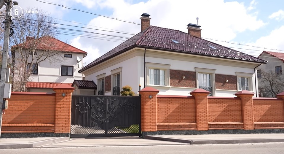 будинок Тараса Козака у Сокільниках