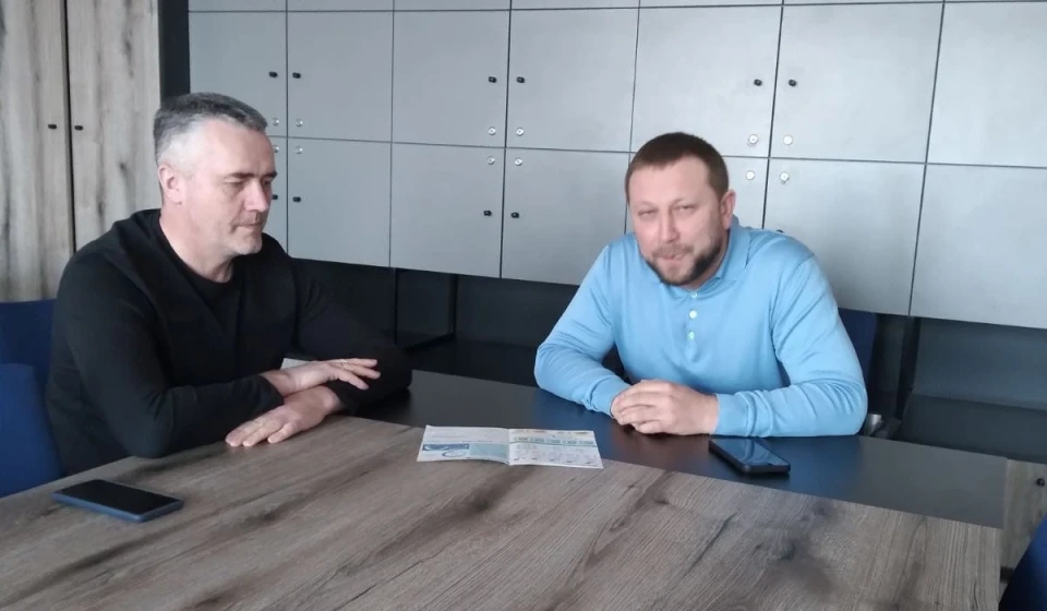 Володимир Труш праворуч