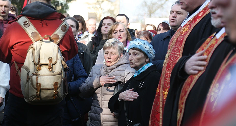 вшанування пам'ять Романа Шухевича біля зруйнованого музею у Львові