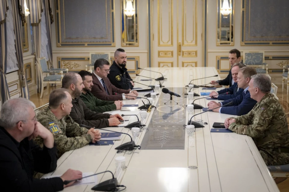 Велика Британія війна з Росією безпілотники зброя для України світ