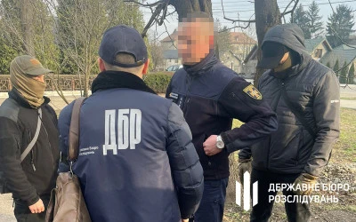 На Прикарпатті викрили працівника ДСНС, який допомагав оформити фіктивну інвалідність військовозобов’язаному