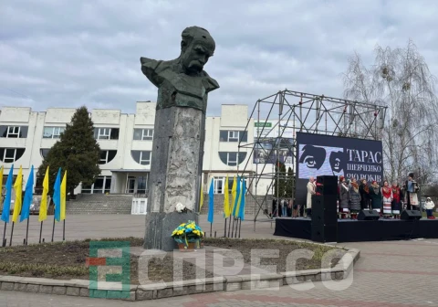 У Бородянці проходять рекордні читання віршів Шевченка (9 березня 2024 року)