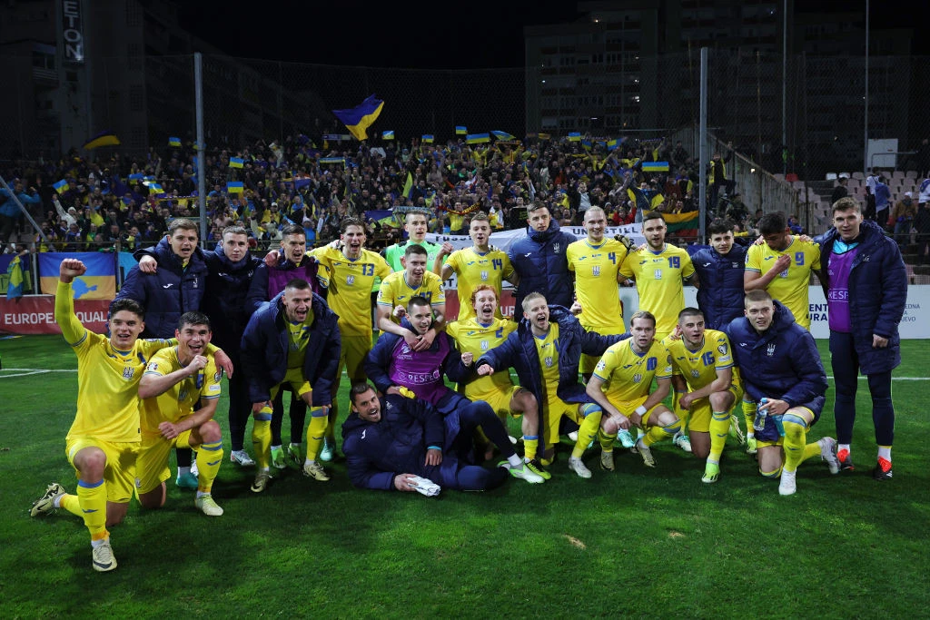 Збірна України, футбол