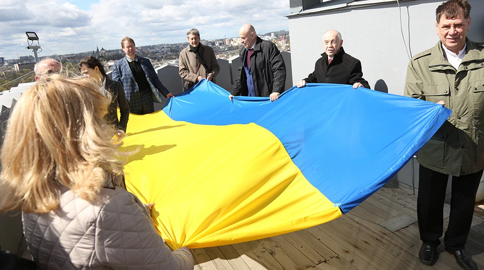 Підняття прапора у Львові, 34-та річниця