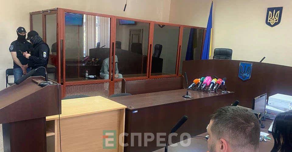 суд обирає запобіжний захід у справі про вбивство підлітка у фунікулері