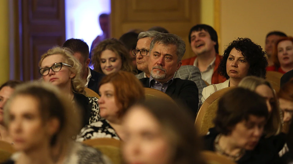 благодійний аукціон "Сила мистецтва" у Львові