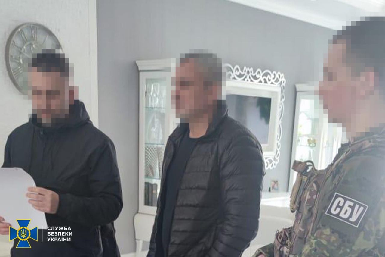 Помічника Шуфрича затримали за підозрою у фінансуванні росгвардії в Криму